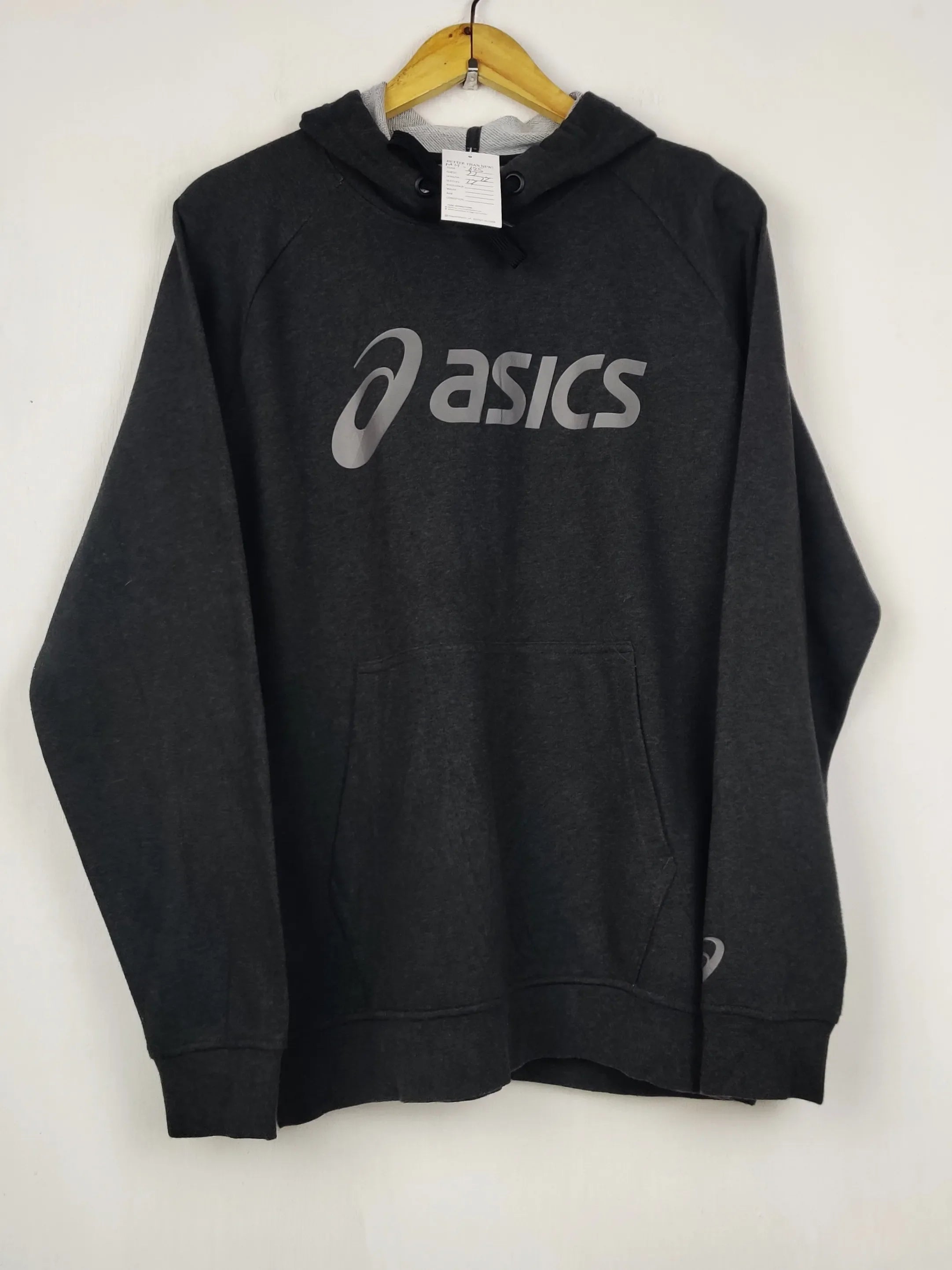 Buy online pre-used pre-loved 100% authentic & Original branded A.S.I.C.S (MH-625) available in Pakistan. Top international brands avilable.