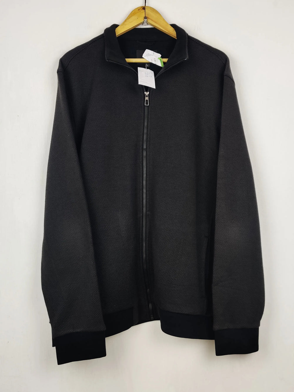 Buy online pre-used pre-loved 100% authentic & Original branded Marks & Spencer (MH-655) available in Pakistan. Top international brands avilable.