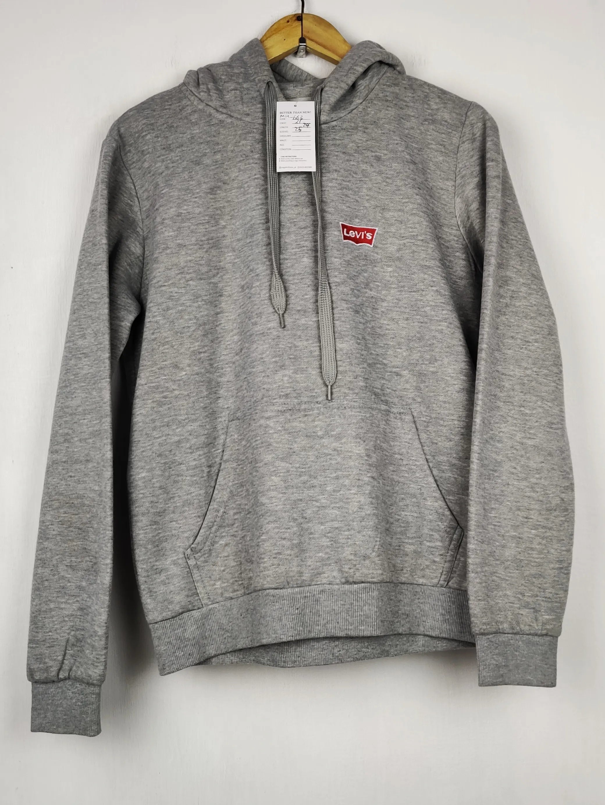 Buy online pre-used pre-loved 100% authentic & Original branded L.E.V.I.S (MH-662) available in Pakistan. Top international brands avilable.
