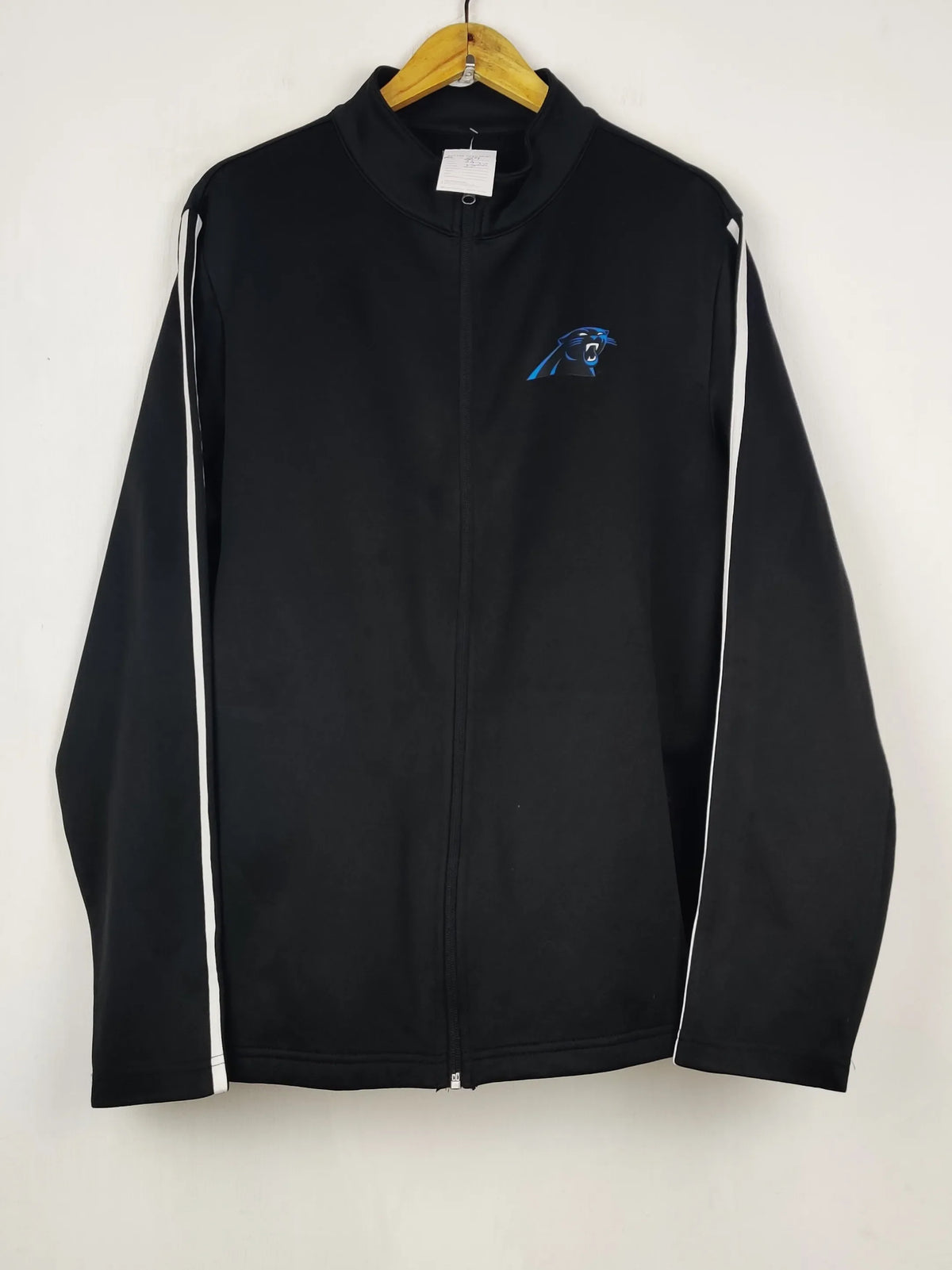 Buy online pre-used pre-loved 100% authentic & Original branded Team Apparel (MH-669) available in Pakistan. Top international brands avilable.