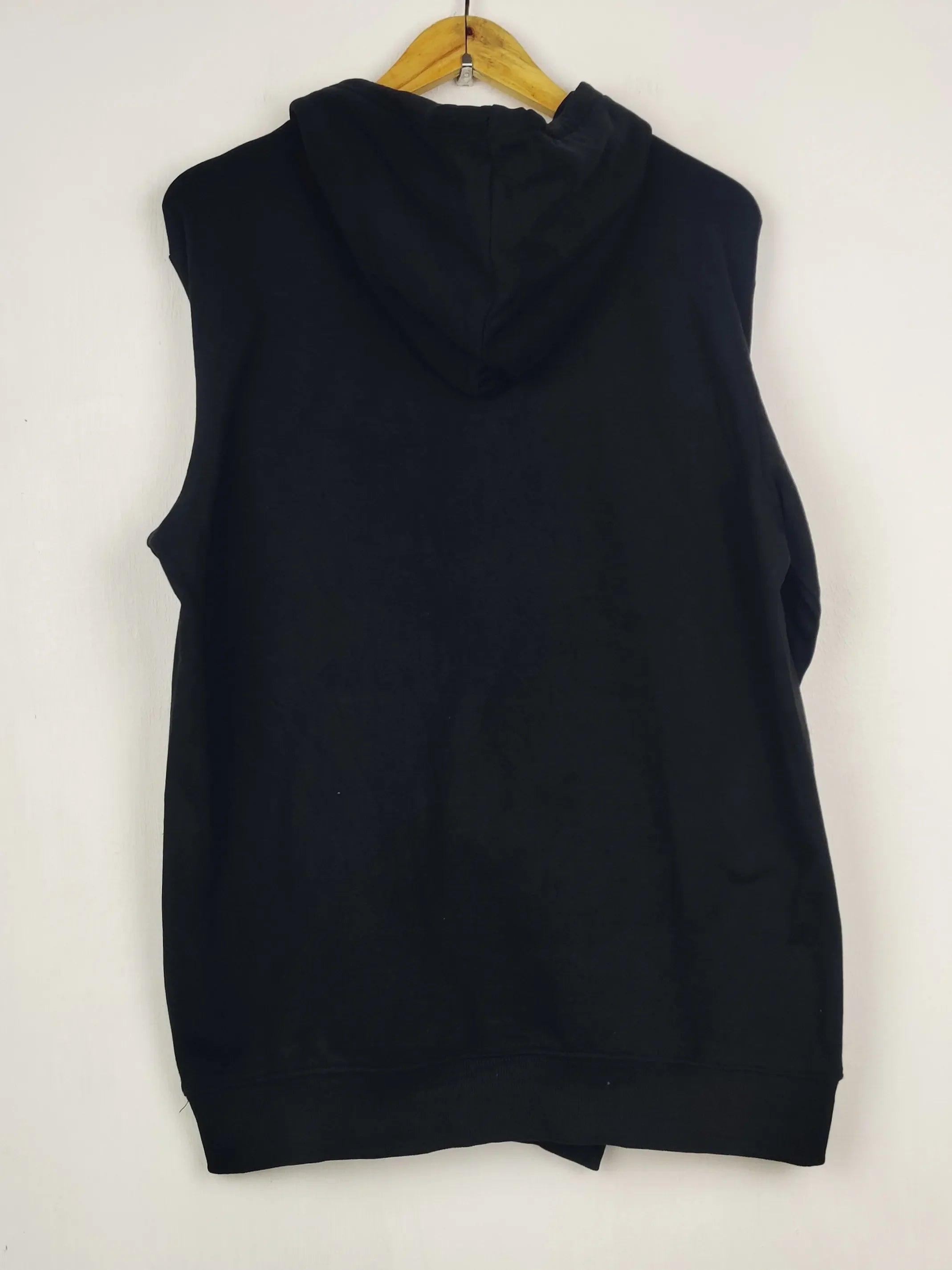 H&M (MH-681)
