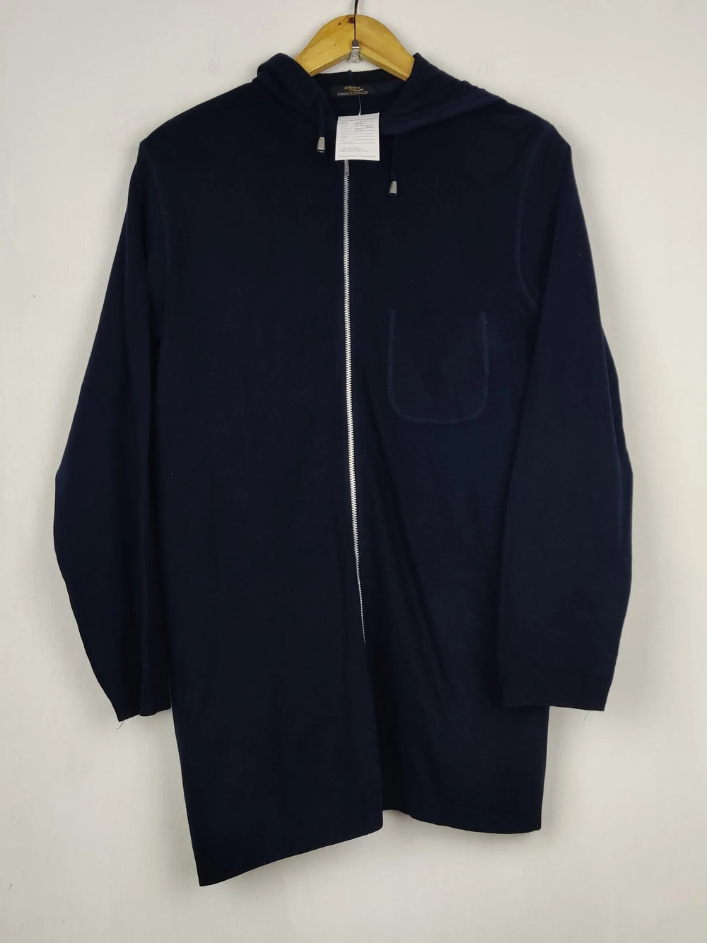 Buy online pre-used pre-loved 100% authentic & Original branded Marks & Spencer (MH-685) available in Pakistan. Top international brands avilable.