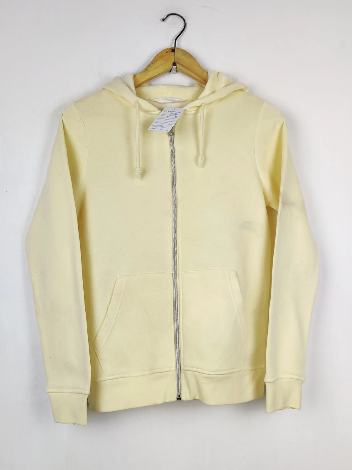 Buy online pre-used pre-loved 100% authentic & Original branded Primark (MH-708) available in Pakistan. Top international brands avilable.