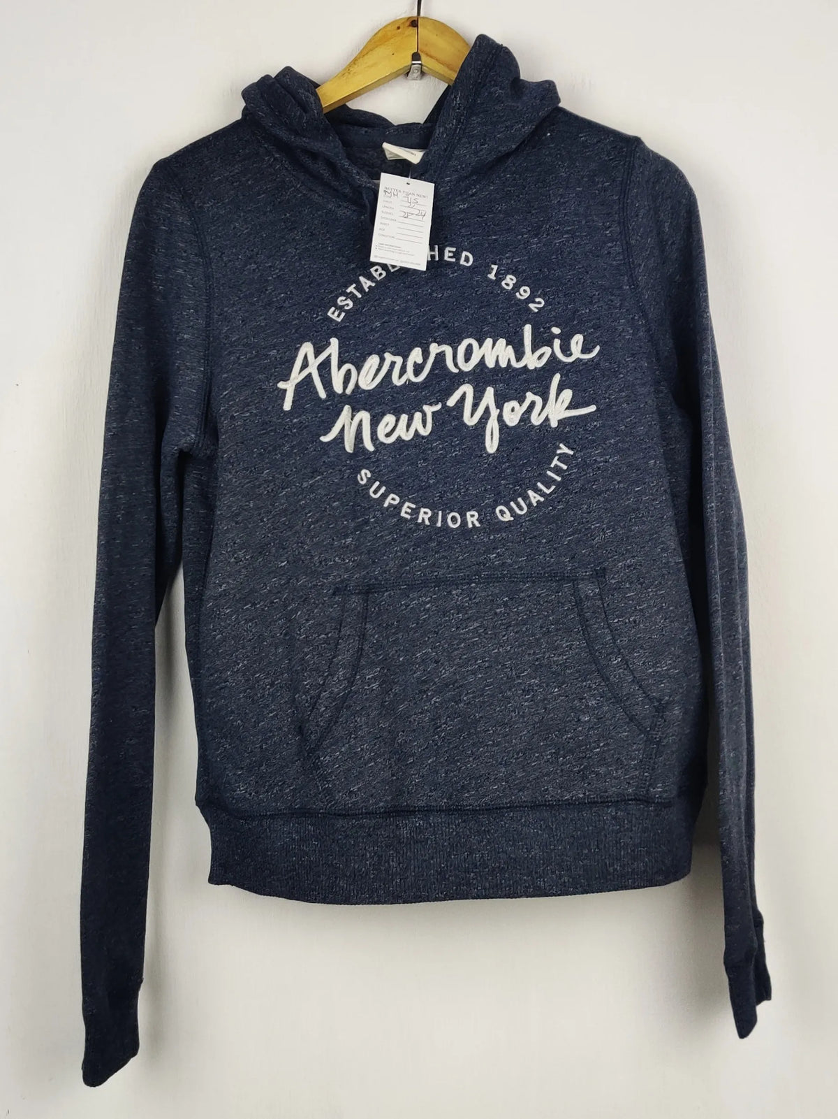 Buy online pre-used pre-loved 100% authentic & Original branded Abercrombie (MH-715) available in Pakistan. Top international brands avilable.