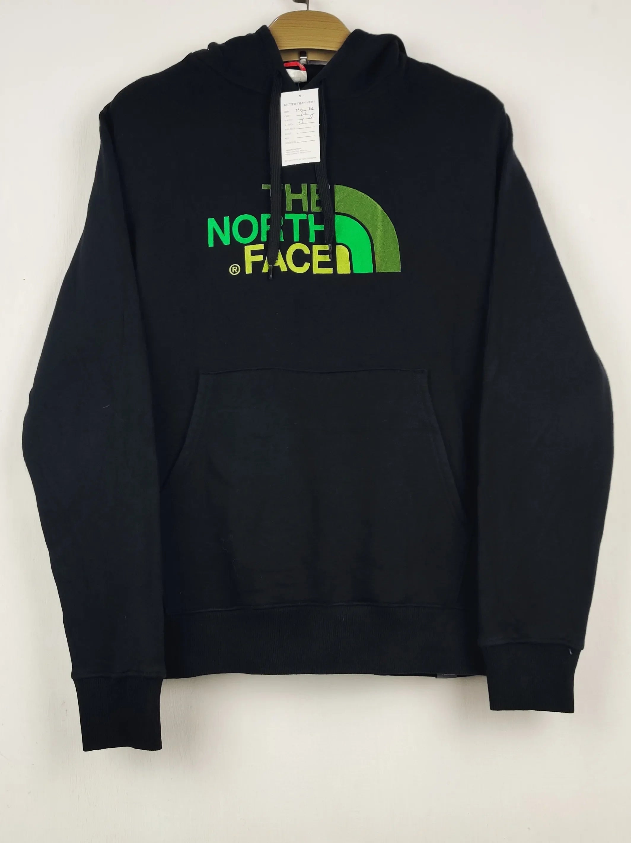 Buy online pre-used pre-loved 100% authentic & Original branded T.H.E N.O.R.T.H. F.A.C.E (MH-74) available in Pakistan. Top international brands avilable.