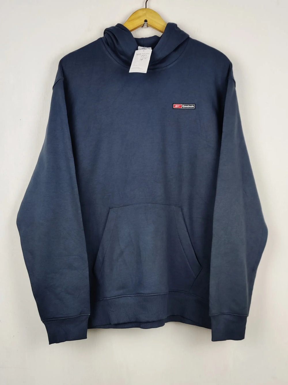 Buy online pre-used pre-loved 100% authentic & Original branded Reebok (MH-792) available in Pakistan. Top international brands avilable.
