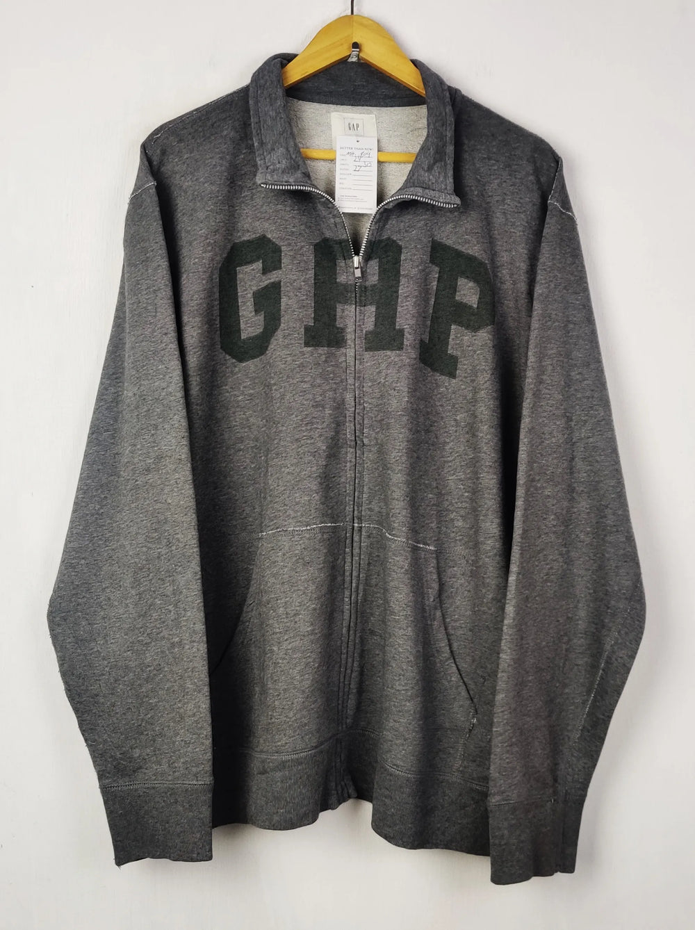 Buy online pre-used pre-loved 100% authentic & Original branded Gap (MH-804) available in Pakistan. Top international brands avilable.