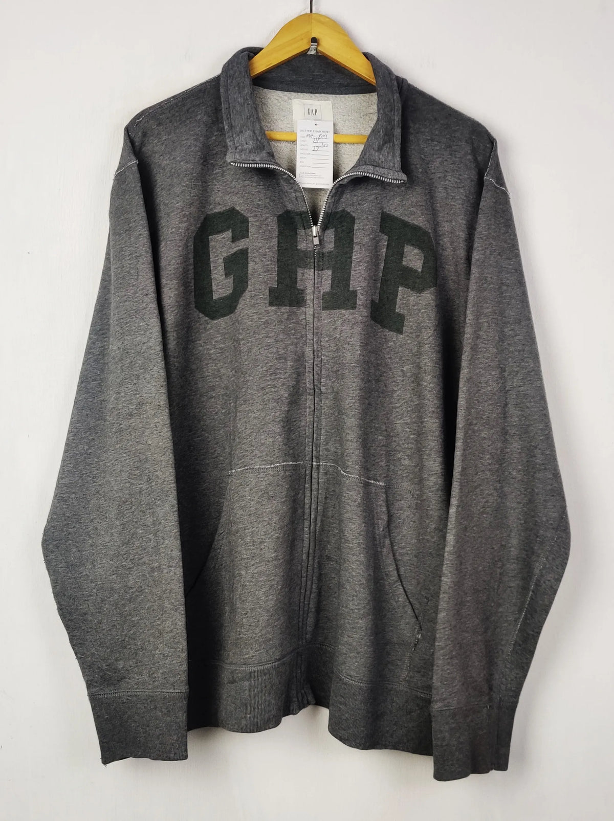 Buy online pre-used pre-loved 100% authentic & Original branded Gap (MH-804) available in Pakistan. Top international brands avilable.