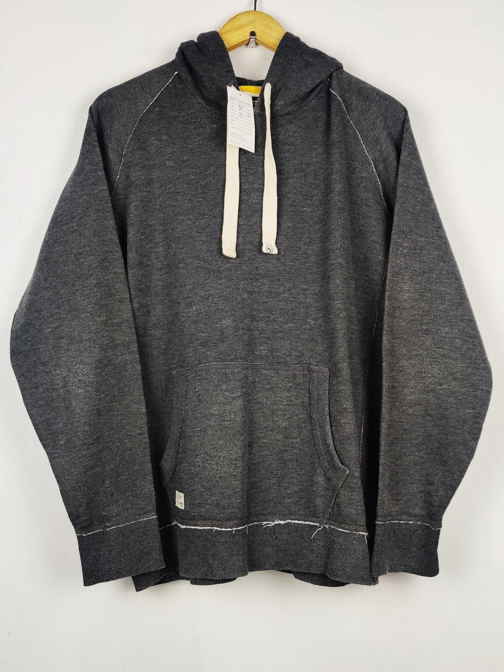 Buy online pre-used pre-loved 100% authentic & Original branded Easy (MH-814) available in Pakistan. Top international brands avilable.