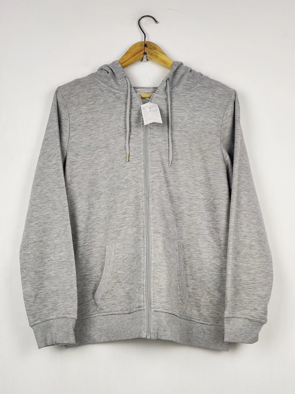 Buy online pre-used pre-loved 100% authentic & Original branded Primark (MH-822) available in Pakistan. Top international brands avilable.