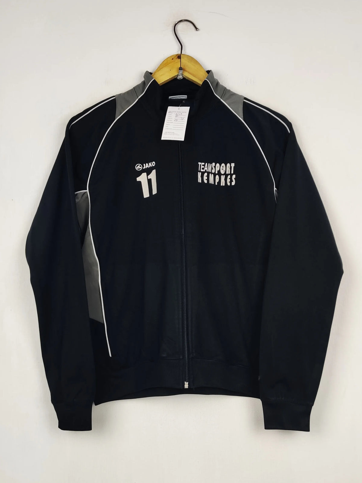 Buy online pre-used pre-loved 100% authentic & Original branded Jako (MH-848) available in Pakistan. Top international brands avilable.