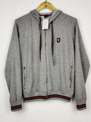 Buy online pre-used pre-loved 100% authentic & Original branded G.U.C.C.I (MH-899) available in Pakistan. Top international brands avilable.