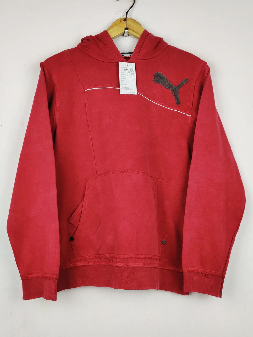 Buy online pre-used pre-loved 100% authentic & Original branded P.U.M.A (MH-91) available in Pakistan. Top international brands avilable.