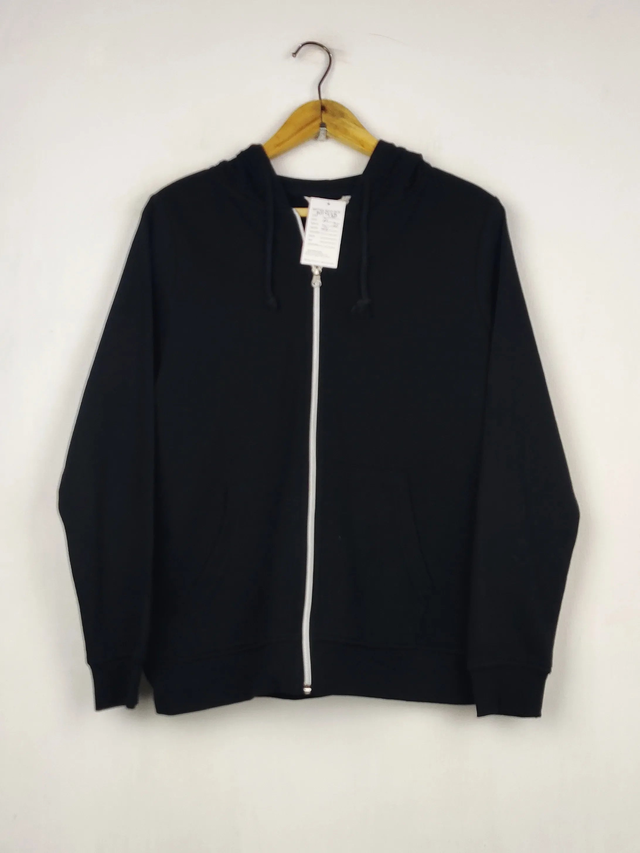 Buy online pre-used pre-loved 100% authentic & Original branded Primark (MH-925) available in Pakistan. Top international brands avilable.