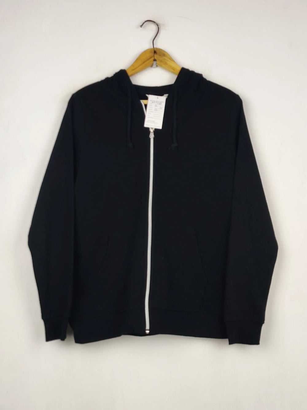 Buy online pre-used pre-loved 100% authentic & Original branded Primark (MH-925) available in Pakistan. Top international brands avilable.