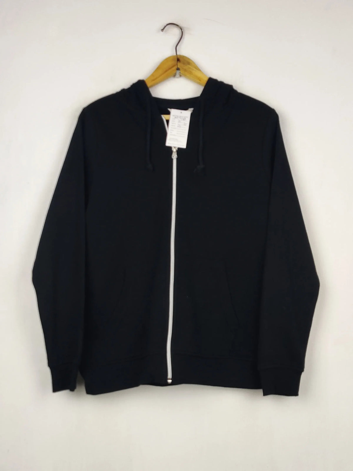 Buy online pre-used pre-loved 100% authentic & Original branded Primark (MH-925) available in Pakistan. Top international brands avilable.