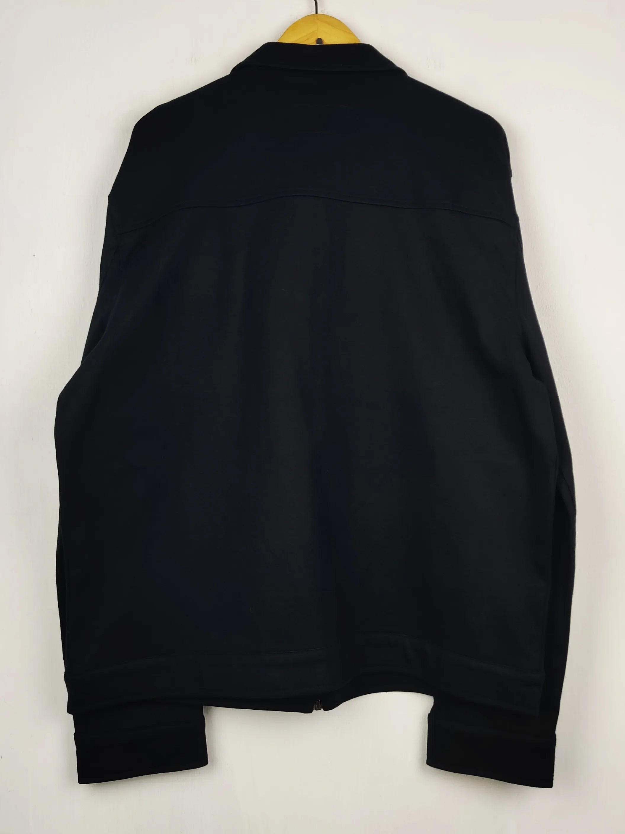 River Island (MH-959)