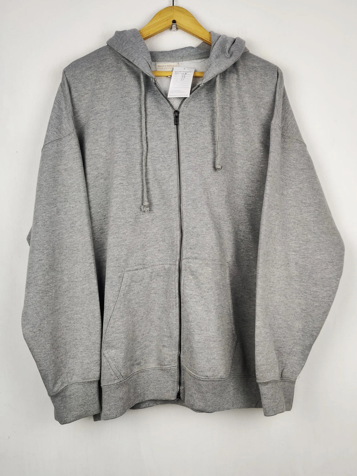 Buy online pre-used pre-loved 100% authentic & Original branded Pacific Republic (MH-995) available in Pakistan. Top international brands avilable.