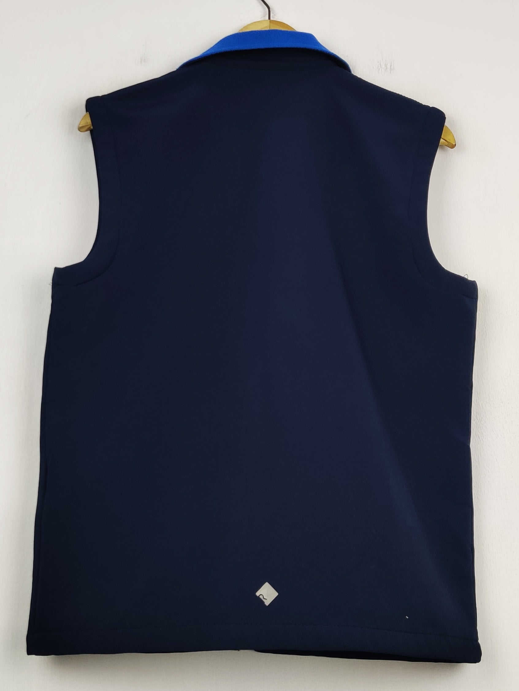 Regatta (MJ-104)