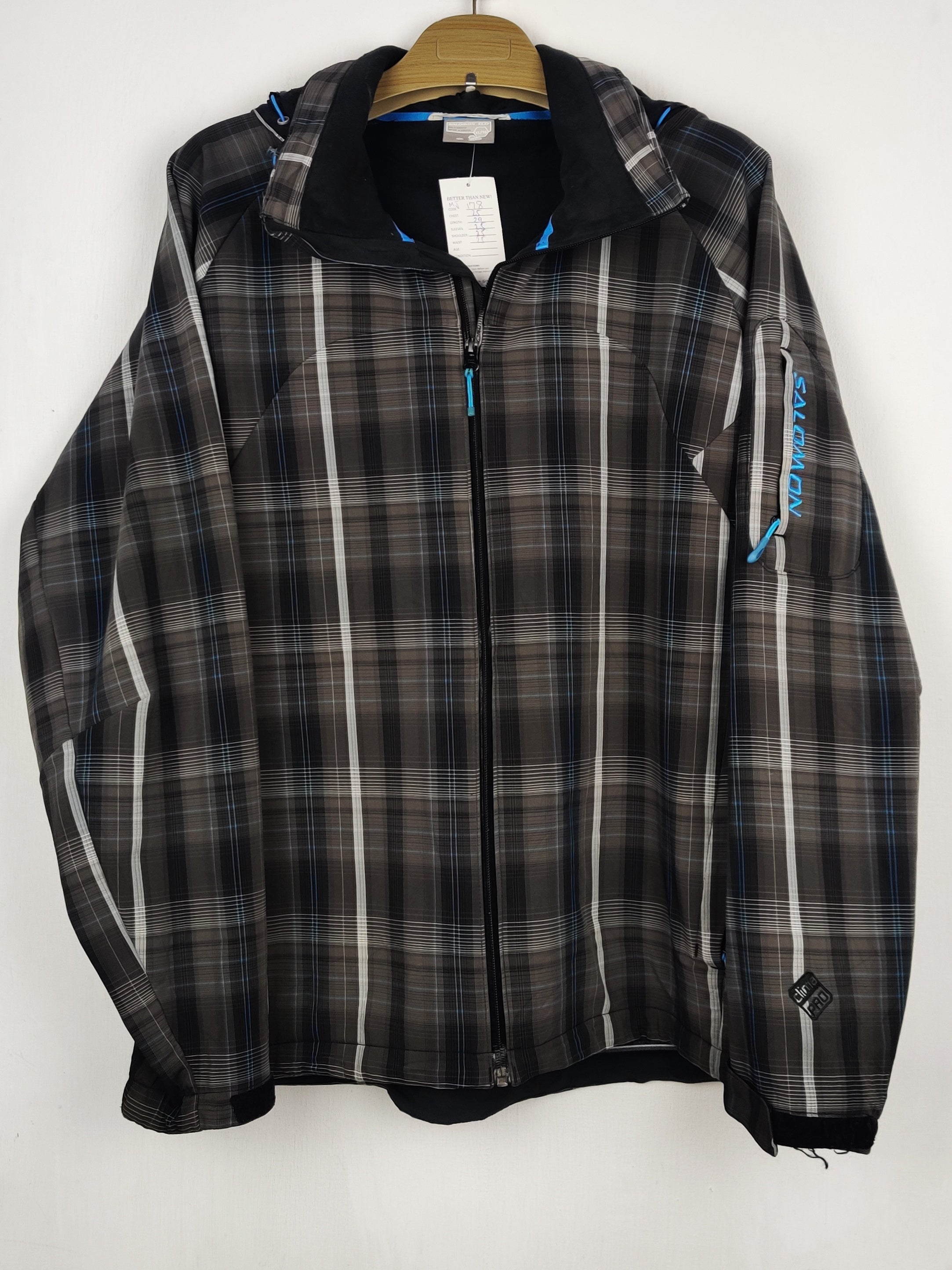 Buy online pre-used pre-loved 100% authentic & Original branded Salomon (MJ-178) available in Pakistan. Top international brands avilable.