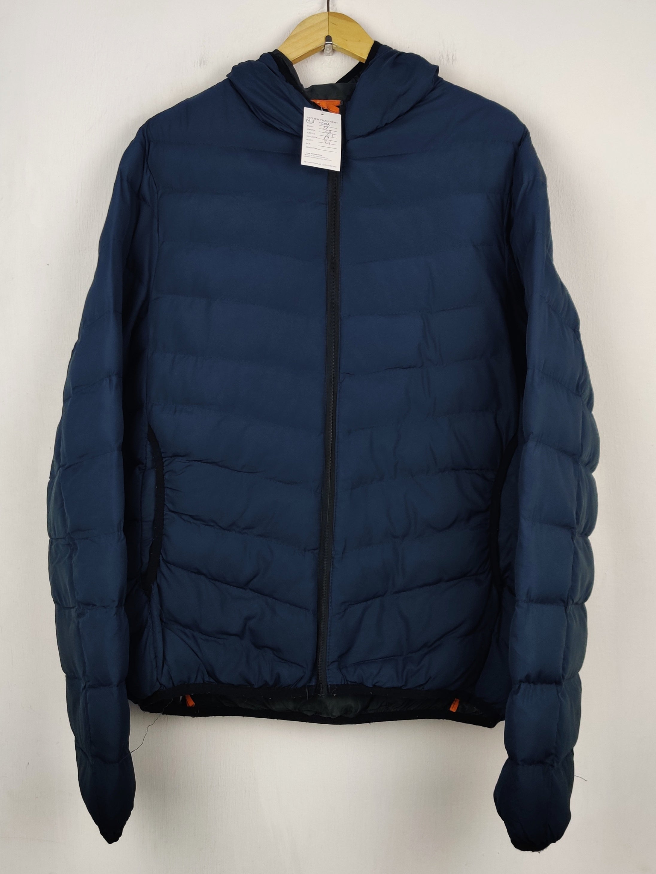 Buy online pre-used pre-loved 100% authentic & Original branded Brave Soul (MJ-208) available in Pakistan. Top international brands avilable.