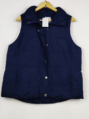Buy online pre-used pre-loved 100% authentic & Original branded Old Navy (MJ-221) available in Pakistan. Top international brands avilable.
