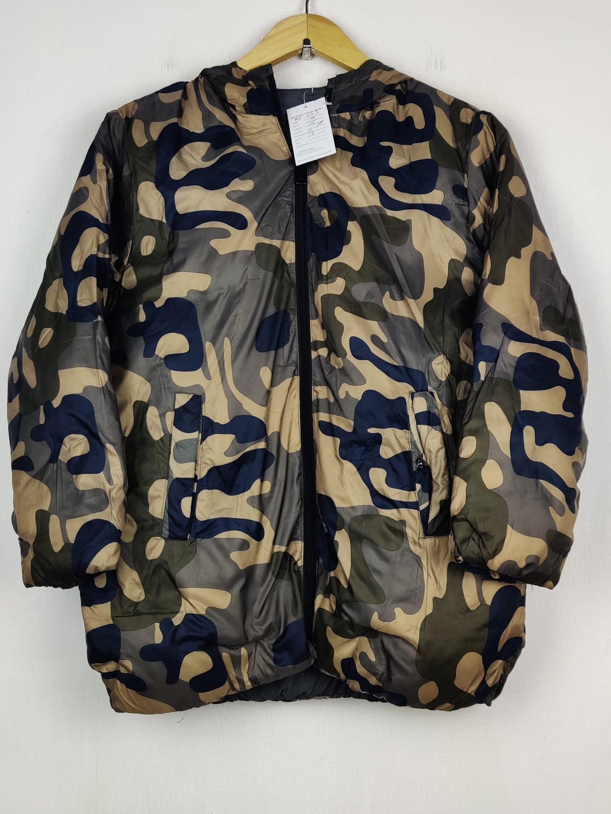 Buy online pre-used pre-loved 100% authentic & Original branded Zara (MJ-223) available in Pakistan. Top international brands avilable.
