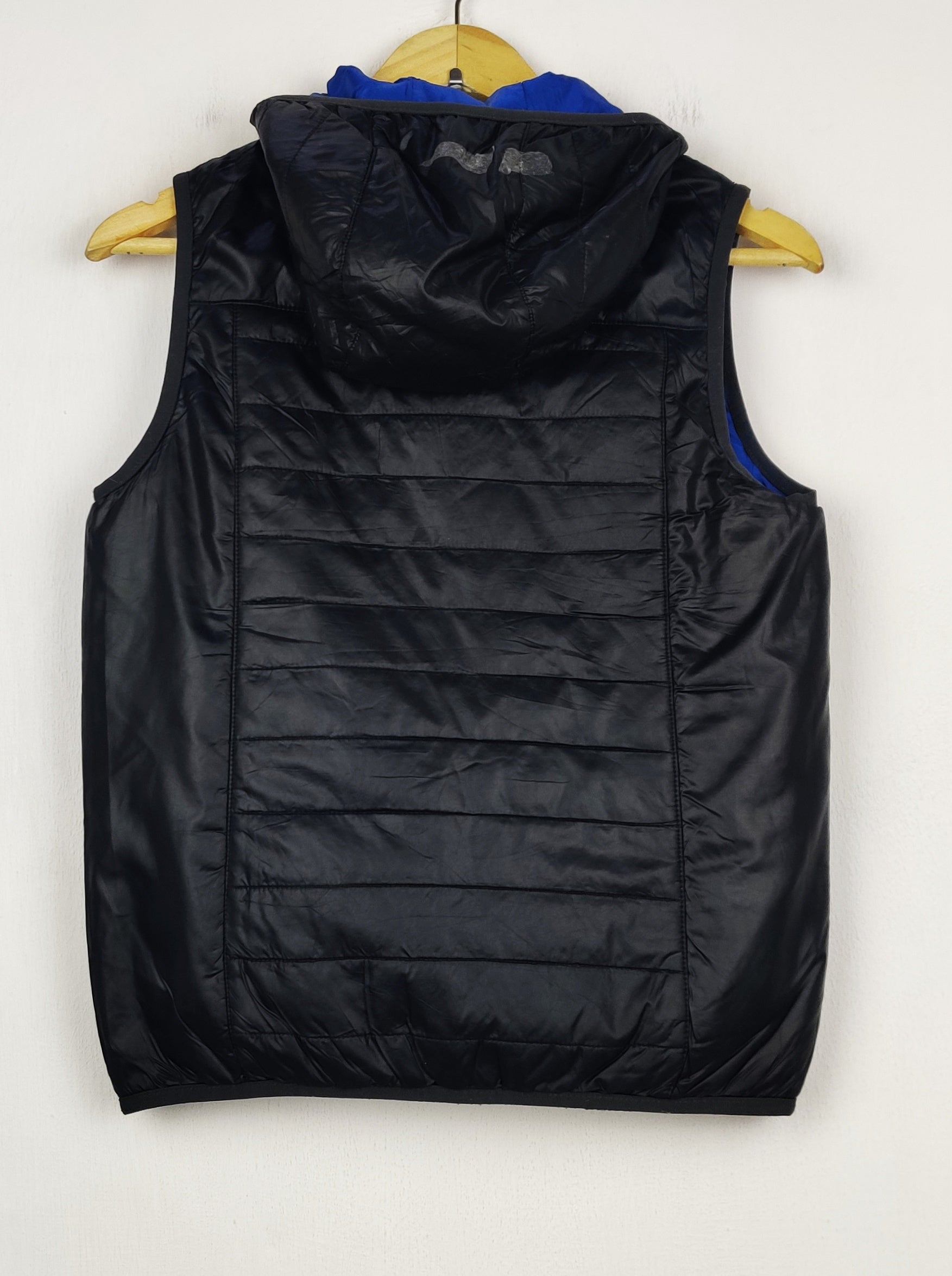 Decathlon (MJ-235)