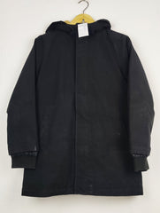 Buy online pre-used pre-loved 100% authentic & Original branded Uniqlo (MJ-28) available in Pakistan. Top international brands avilable.