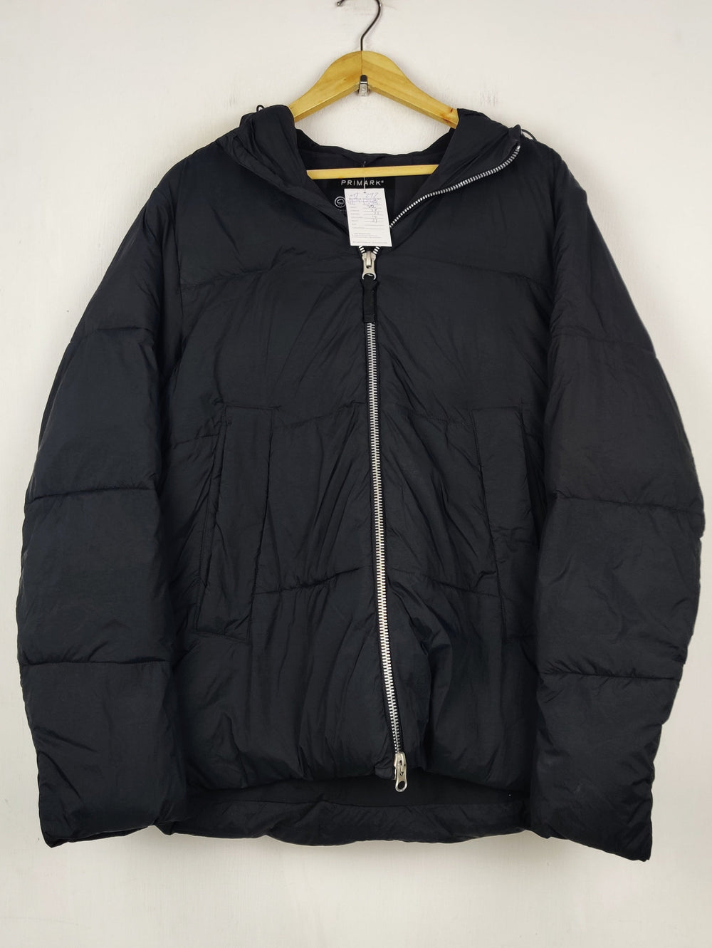 Buy online pre-used pre-loved 100% authentic & Original branded Primark (MJ-297) available in Pakistan. Top international brands avilable.