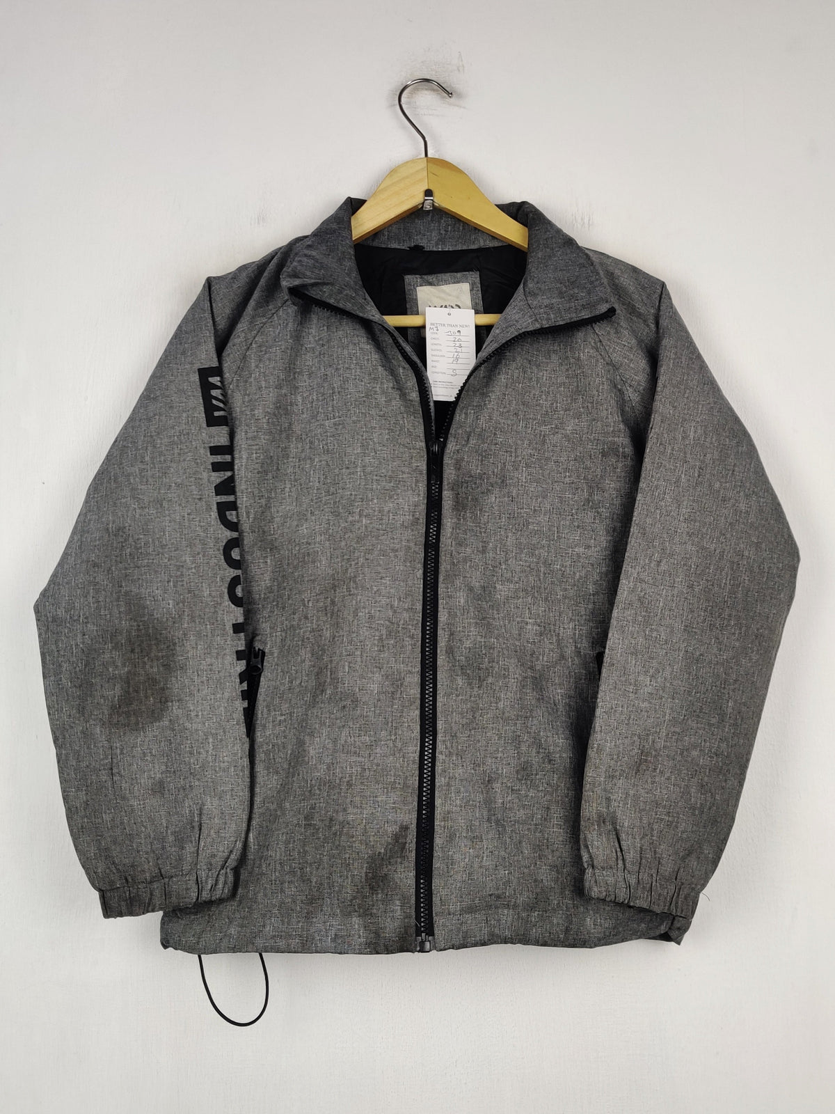 Buy online pre-used pre-loved 100% authentic & Original branded Warr (MJ-309) available in Pakistan. Top international brands avilable.