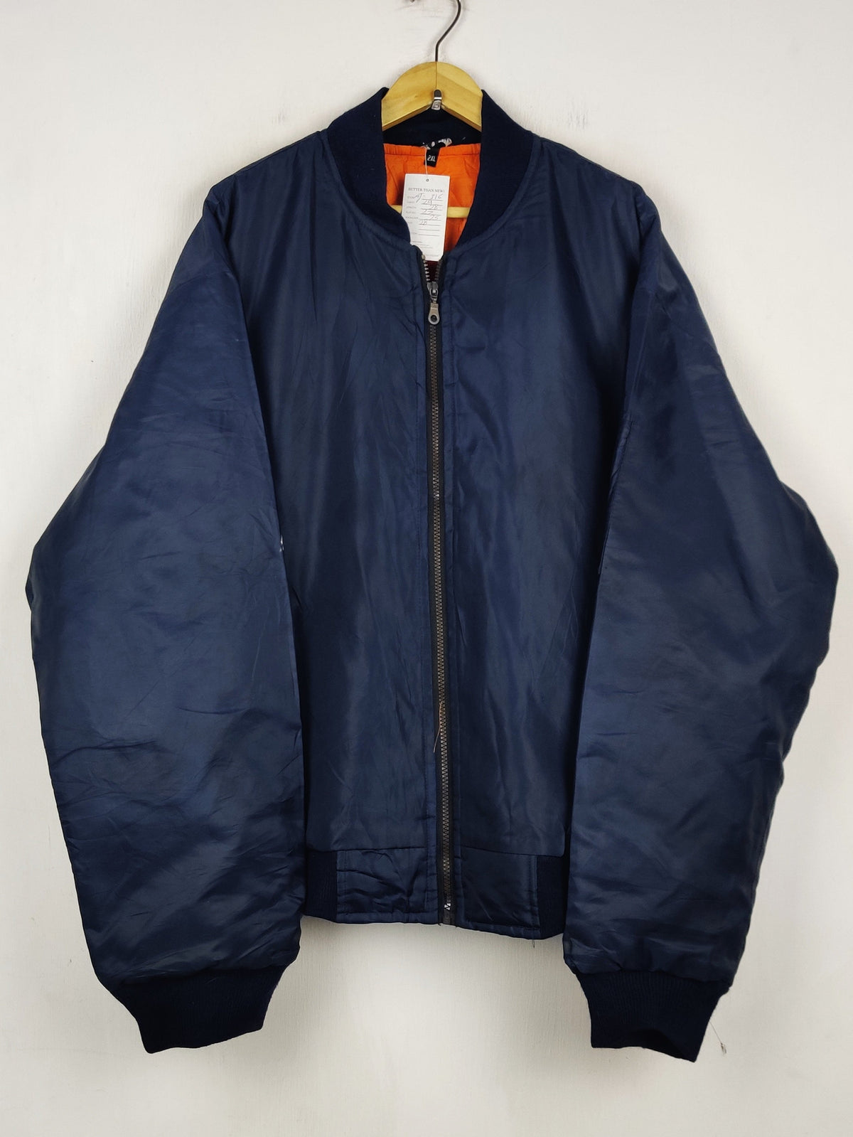 Buy online pre-used pre-loved 100% authentic & Original branded Made In England (MJ-316) available in Pakistan. Top international brands avilable.