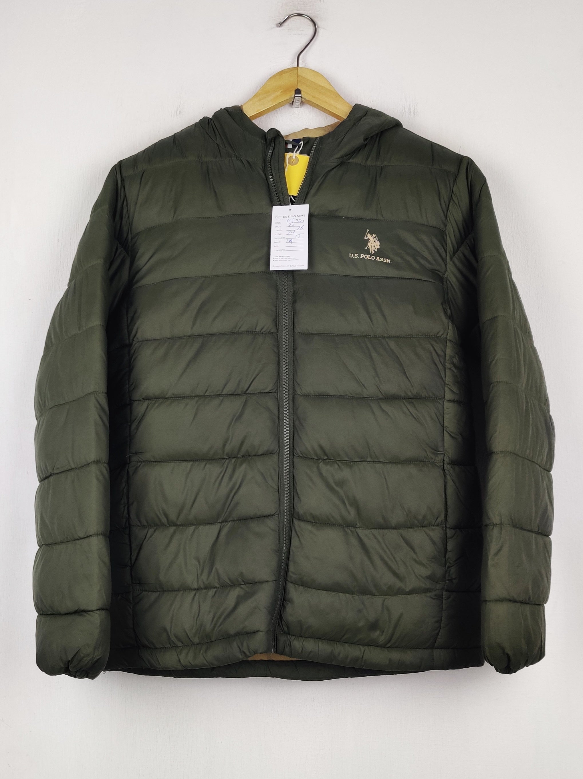 Buy online pre-used pre-loved 100% authentic & Original branded Us Polo Assn (MJ-323) available in Pakistan. Top international brands avilable.