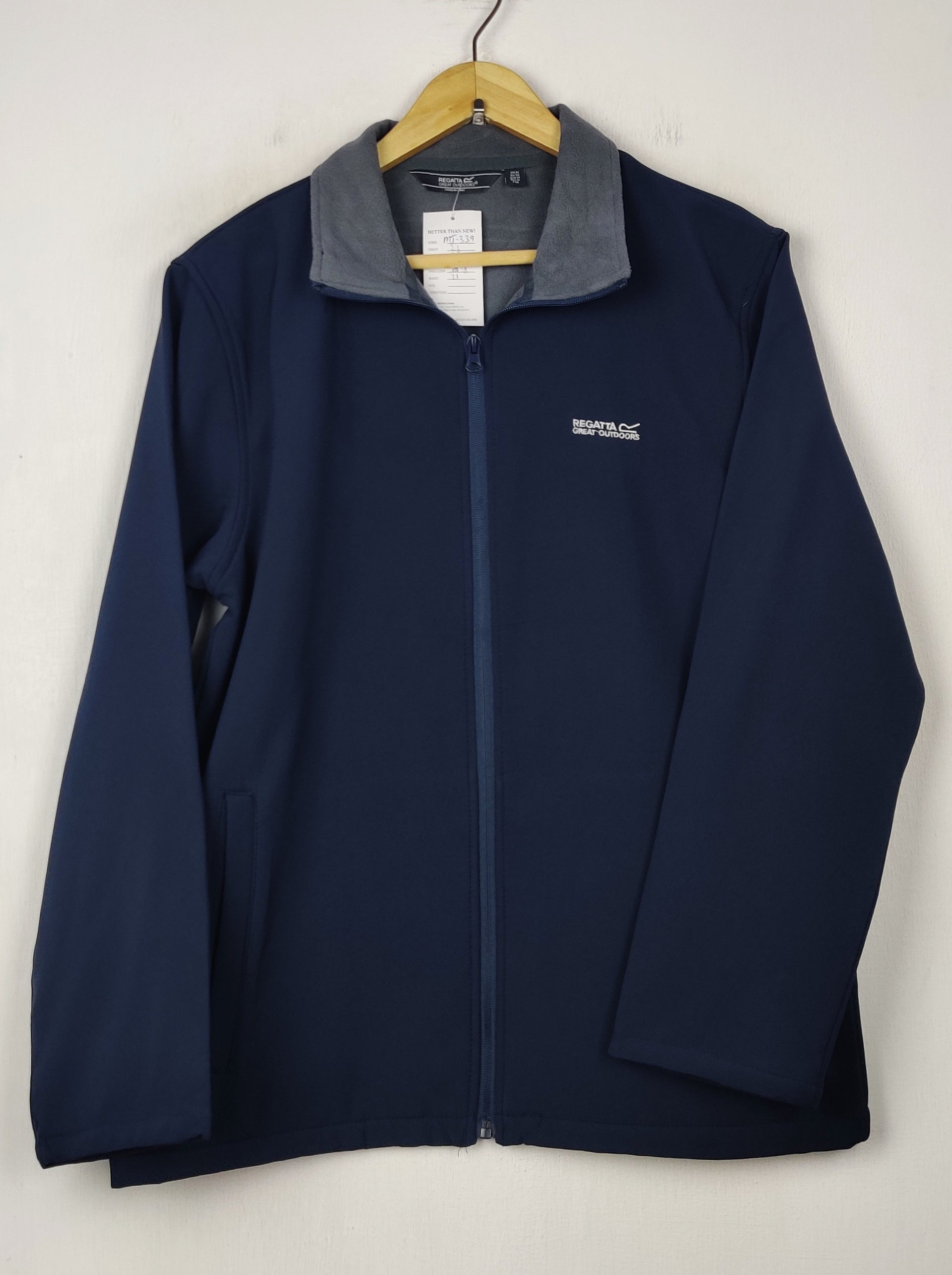Buy online pre-used pre-loved 100% authentic & Original branded Regatta (MJ-339) available in Pakistan. Top international brands avilable.