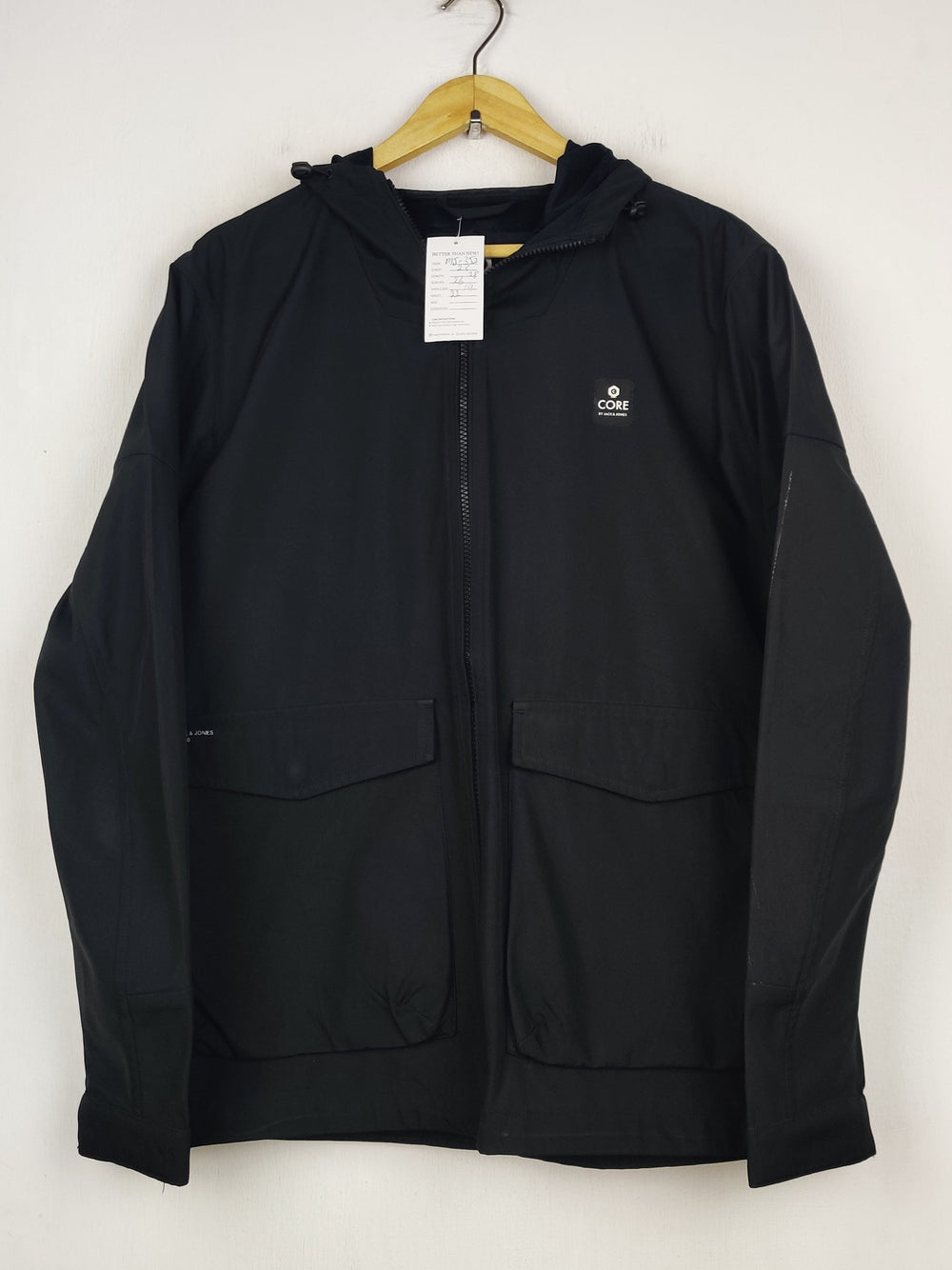 Buy online pre-used pre-loved 100% authentic & Original branded Jack&Jones (MJ-352) available in Pakistan. Top international brands avilable.