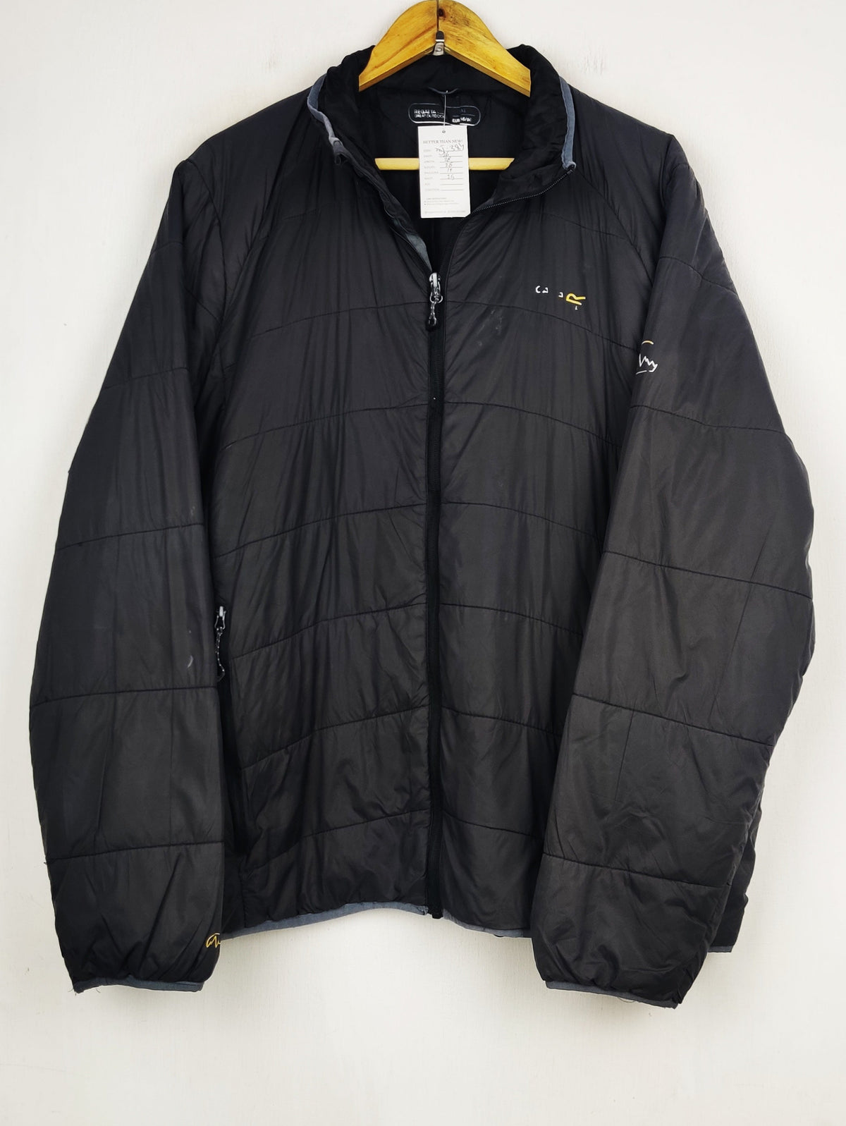 Buy online pre-used pre-loved 100% authentic & Original branded Regatta (MJ-384) available in Pakistan. Top international brands avilable.