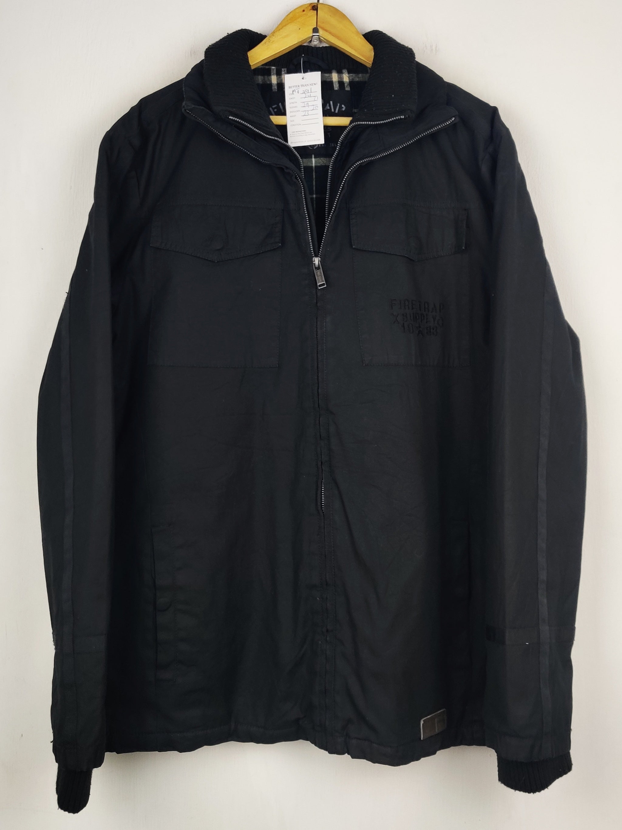 Buy online pre-used pre-loved 100% authentic & Original branded Firetrap (MJ-391) available in Pakistan. Top international brands avilable.