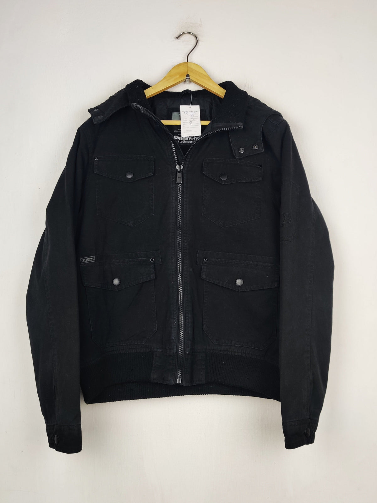 Buy online pre-used pre-loved 100% authentic & Original branded Diggin Chd (MJ-407) available in Pakistan. Top international brands avilable.