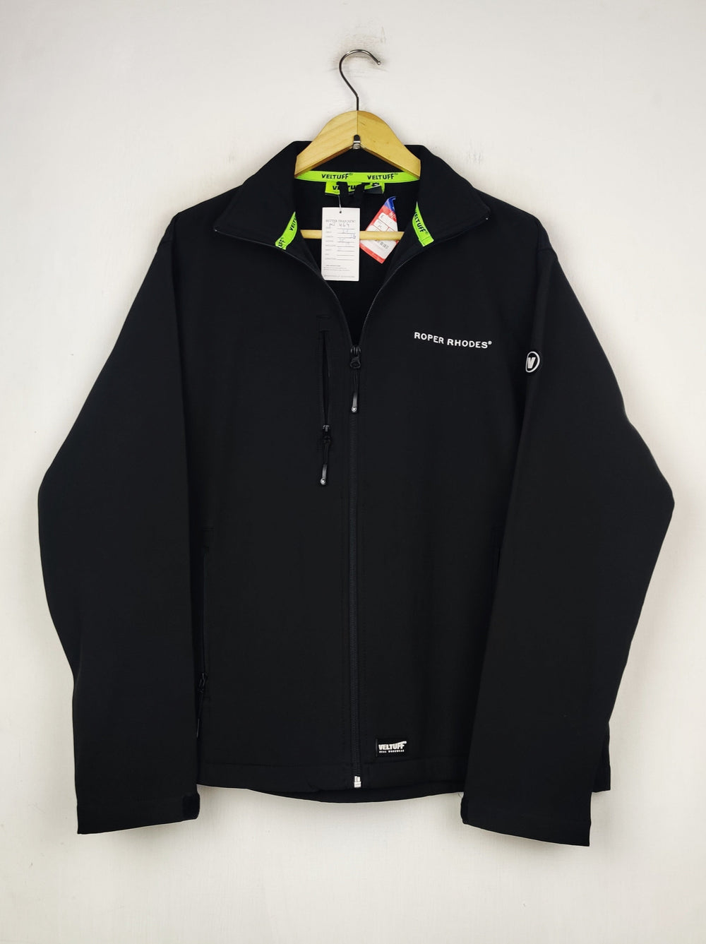 Buy online pre-used pre-loved 100% authentic & Original branded Veltuff (MJ-464) available in Pakistan. Top international brands avilable.