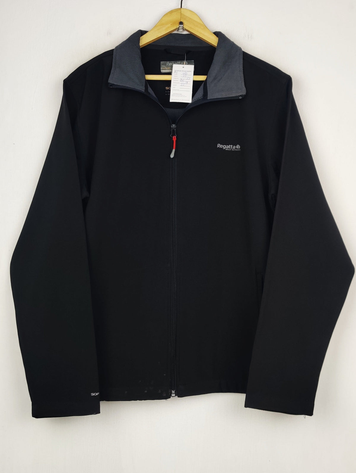 Buy online pre-used pre-loved 100% authentic & Original branded Regatta (MJ-465) available in Pakistan. Top international brands avilable.