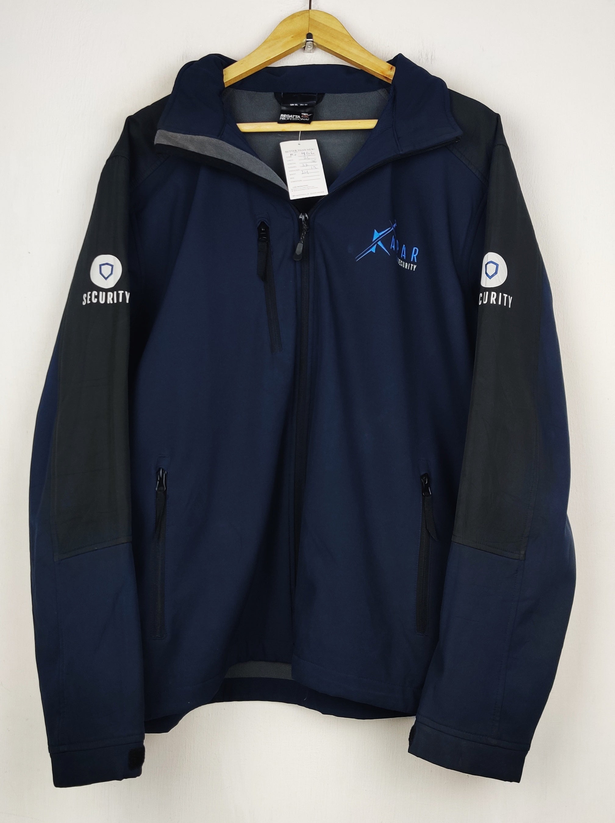 Buy online pre-used pre-loved 100% authentic & Original branded Regatta (MJ-466) available in Pakistan. Top international brands avilable.