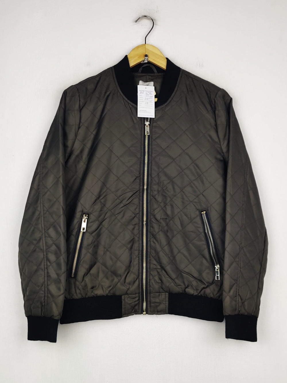 Buy online pre-used pre-loved 100% authentic & Original branded Tu (MJ-478) available in Pakistan. Top international brands avilable.