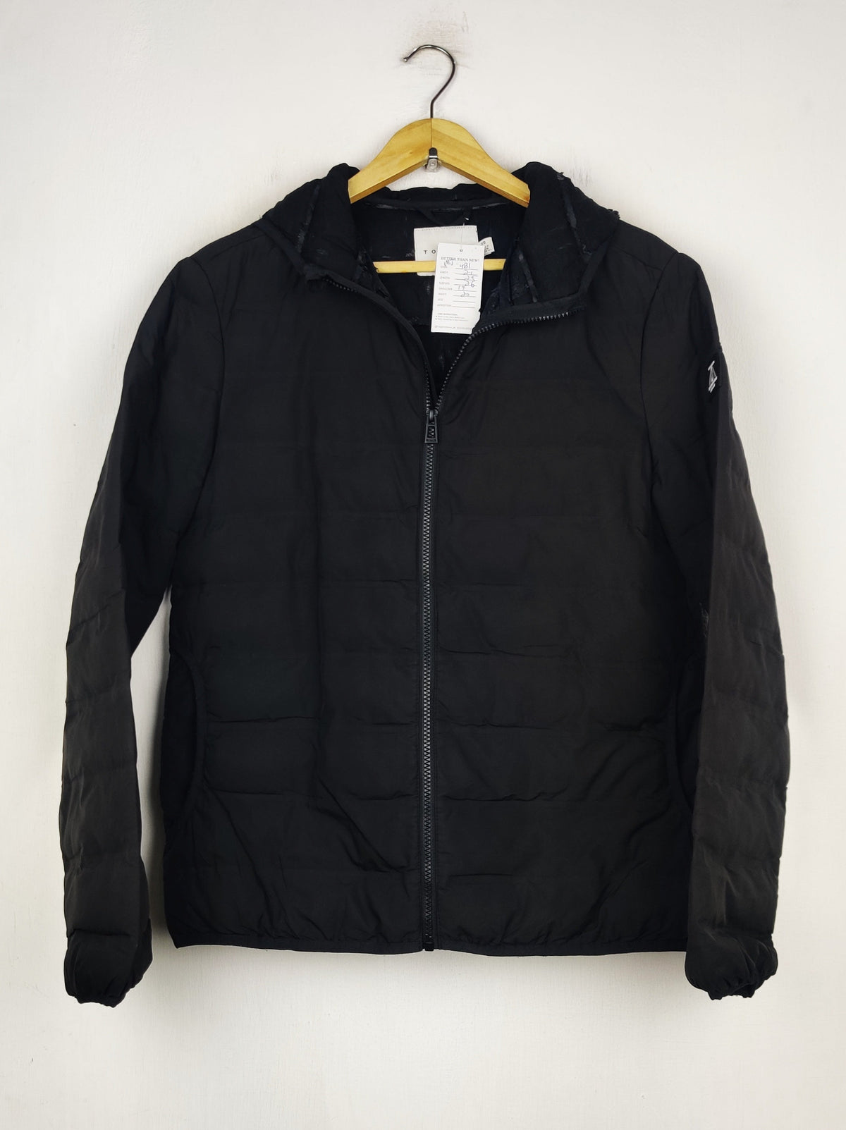 Buy online pre-used pre-loved 100% authentic & Original branded Topman (MJ-481) available in Pakistan. Top international brands avilable.