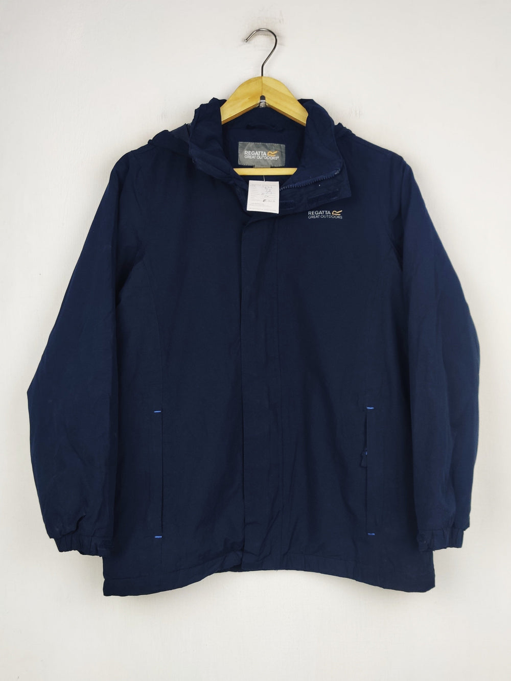 Buy online pre-used pre-loved 100% authentic & Original branded Regatta (MJ-492) available in Pakistan. Top international brands avilable.