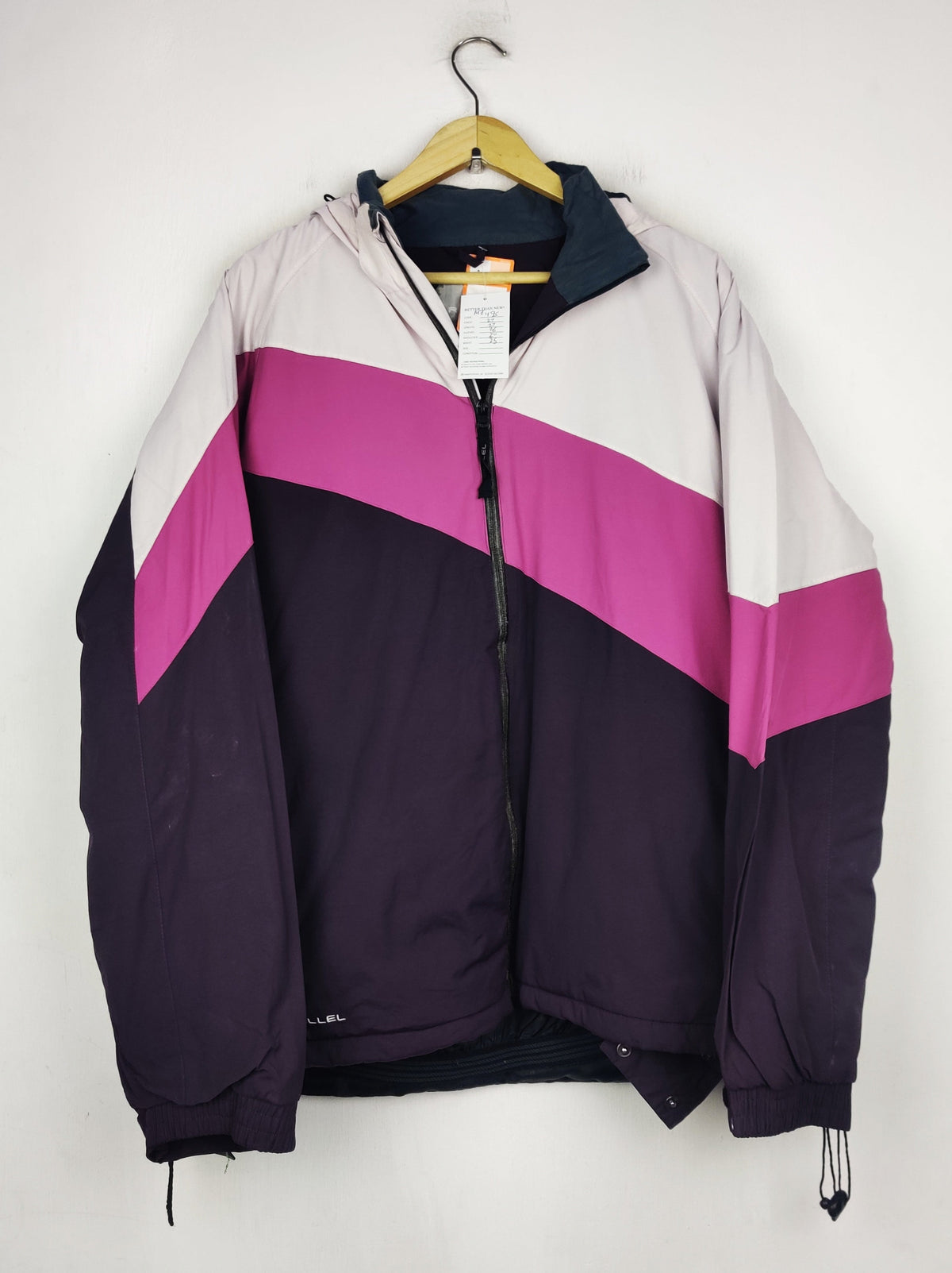 Buy online pre-used pre-loved 100% authentic & Original branded Parallel (MJ-495) available in Pakistan. Top international brands avilable.