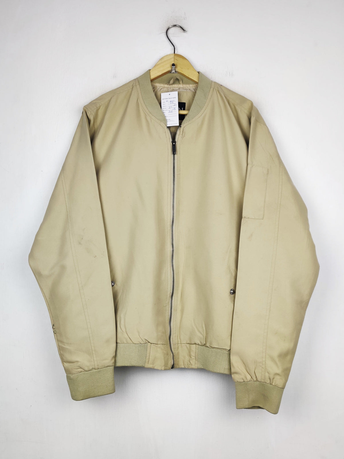 Buy online pre-used pre-loved 100% authentic & Original branded Boohoo (MJ-500) available in Pakistan. Top international brands avilable.