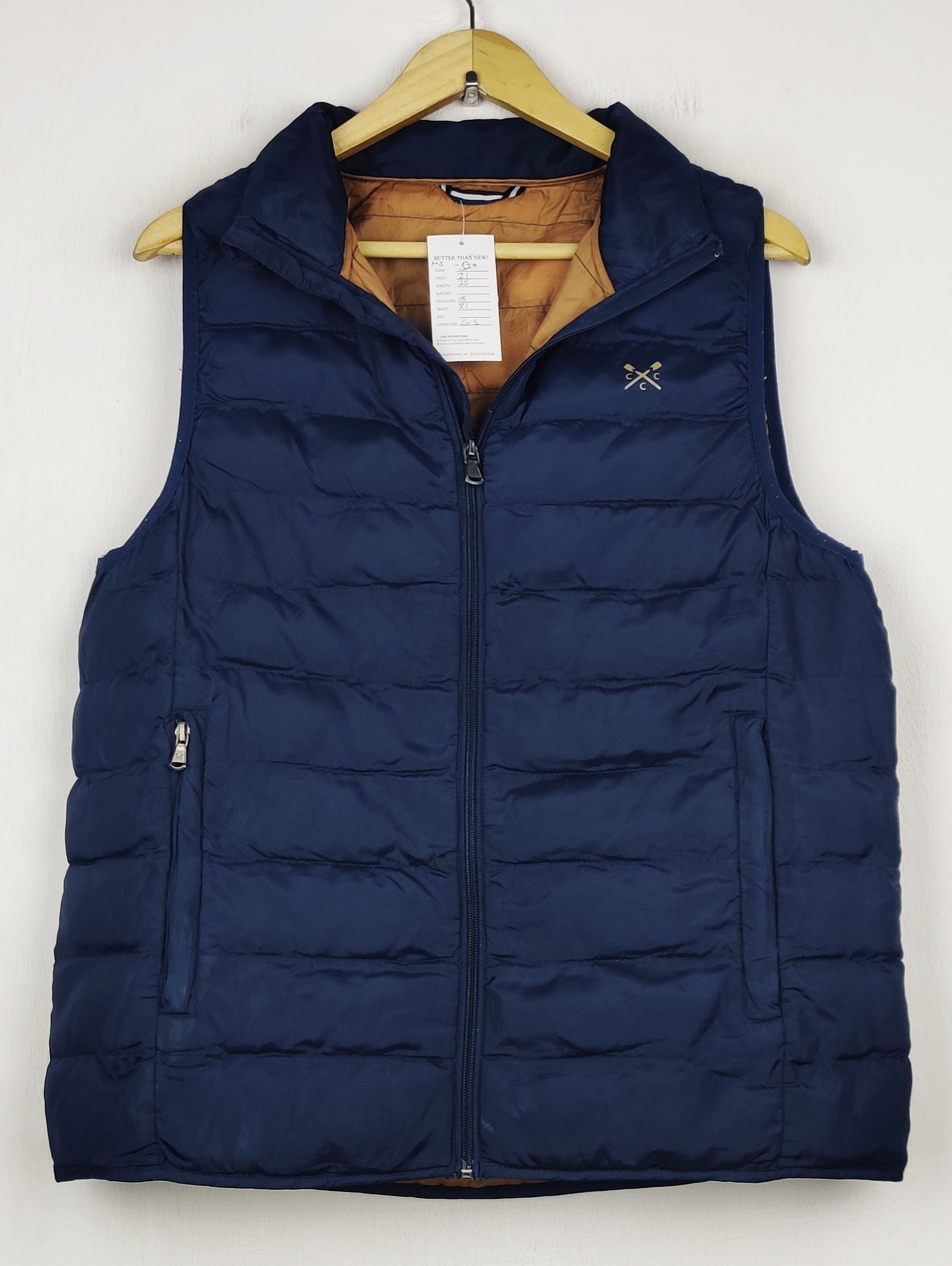 Buy online pre-used pre-loved 100% authentic & Original branded Crew Clothing Company (MJ-520) available in Pakistan. Top international brands avilable.