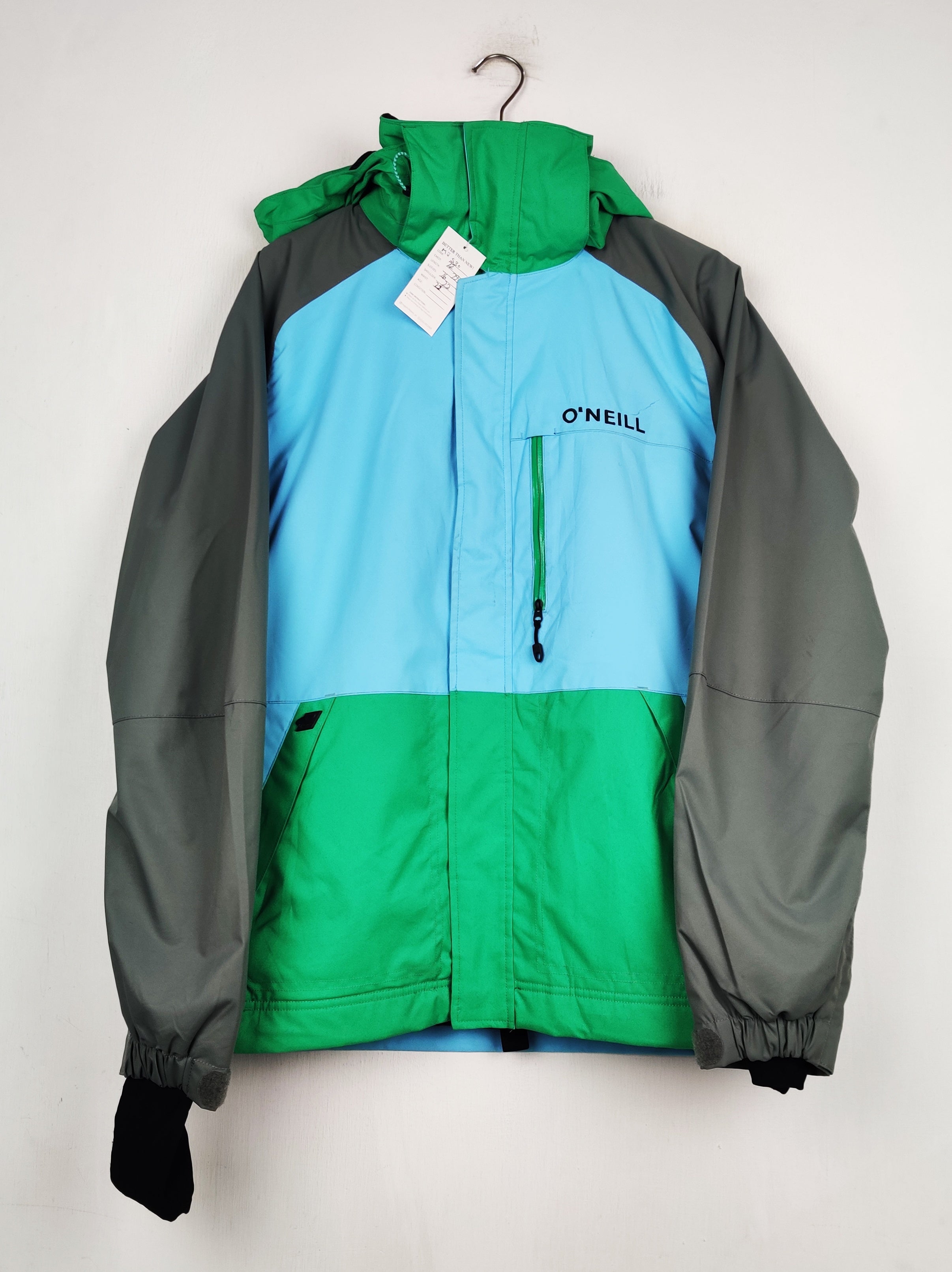 Buy online pre-used pre-loved 100% authentic & Original branded O.Neill (MJ-530) available in Pakistan. Top international brands avilable.