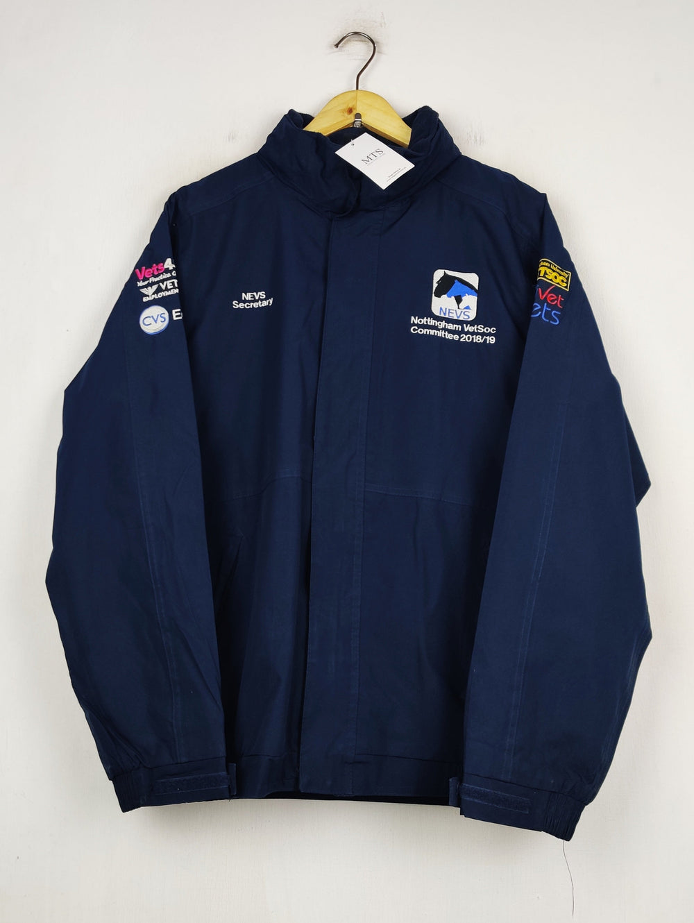 Buy online pre-used pre-loved 100% authentic & Original branded Regatta (MJ-532) available in Pakistan. Top international brands avilable.