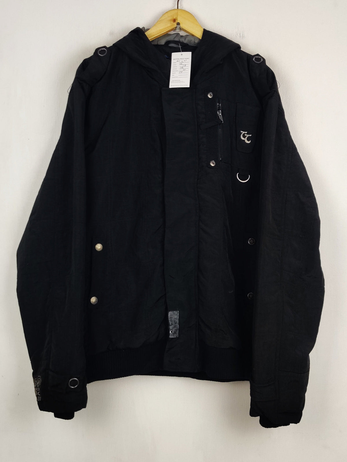 Buy online pre-used pre-loved 100% authentic & Original branded Seventynine (MJ-541) available in Pakistan. Top international brands avilable.